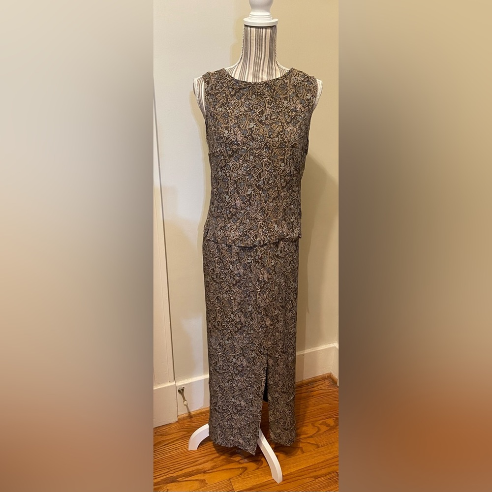 Harold’s two piece skirt and chemise top - Picture 1 of 6